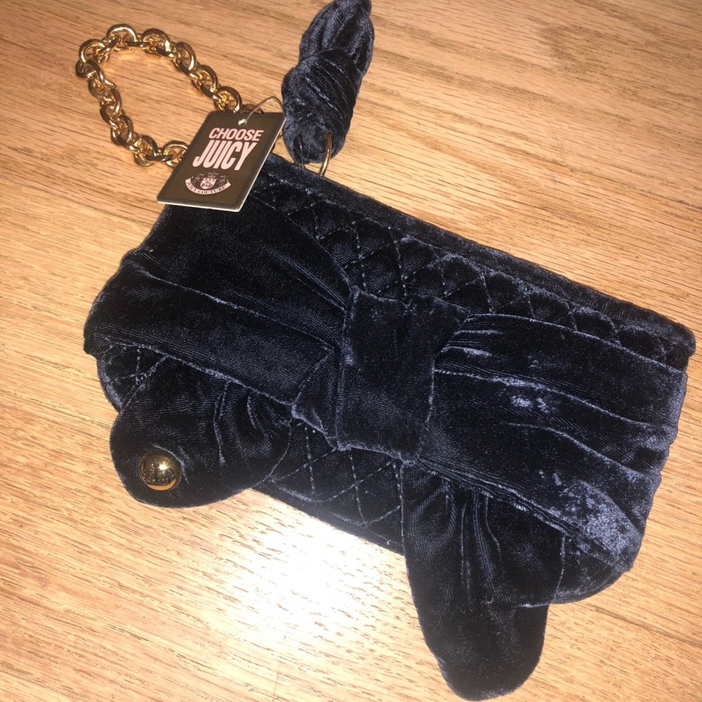 Juicy couture wristlet